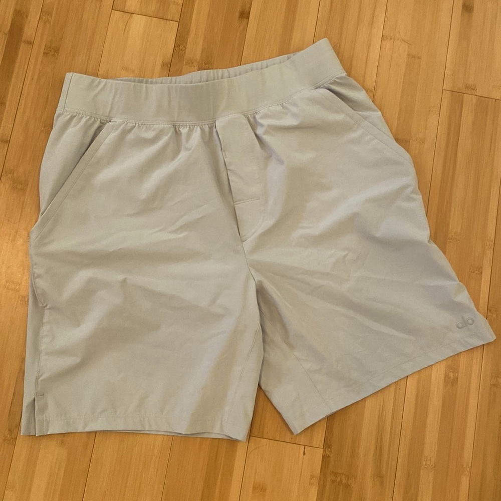 Mens Alo Repetition short